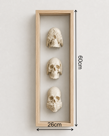 Duvara asılı Three Wise Skulls dekoru